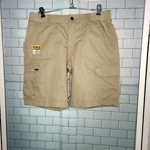 Carhartt Pants - Carhartt Women's Cargo Shorts size 10 Tan
